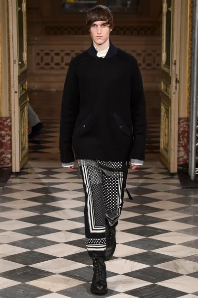 Look 38